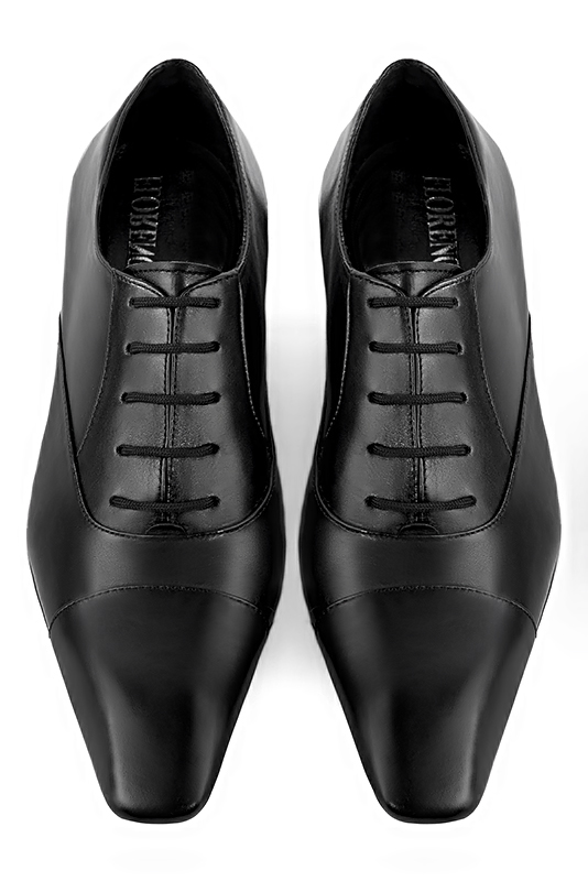 Satin black lace-up dress shoes for men. Square toe. Flat leather soles. Top view - Florence KOOIJMAN